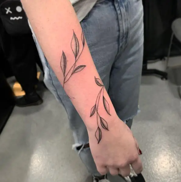 Wrist Wraparound Vine Tattoo Piece