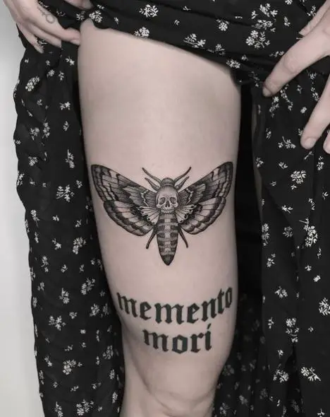 Latin Saying and Death Moth Thigh Tattoo