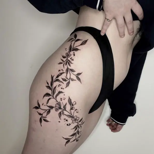 Black Leaves Thigh Tattoo