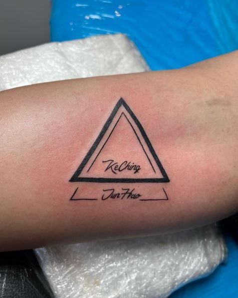 Fat and Thin Line Double Triangle Tattoo with Names