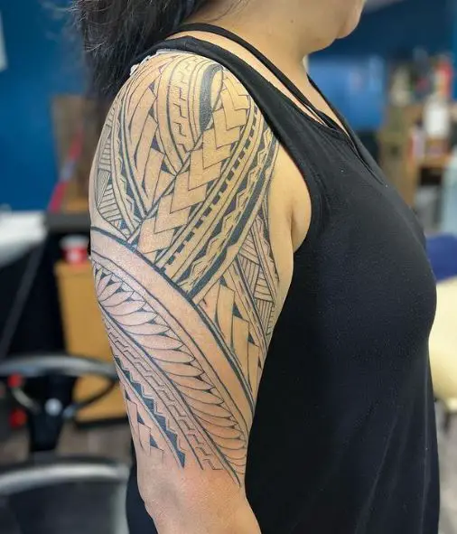 Samoan Ornament Biceps Tattoo