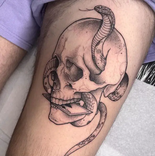 Skull Head and Snake Thigh Tattoo Piece