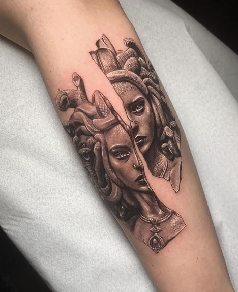 42 Fearsome and Awesome Medusa Tattoos With Meaning