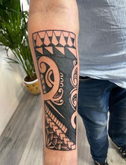 Polynesian Tribe Forearm Tattoo