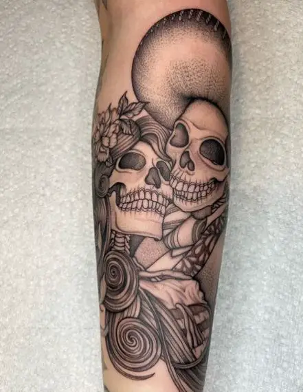 Black and Grey Couple Tattoo Piece