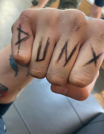 Black PUNX Knuckles Tattoo