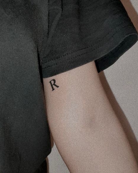 Black Bold Simple Letter R Initial Arm Tattoo