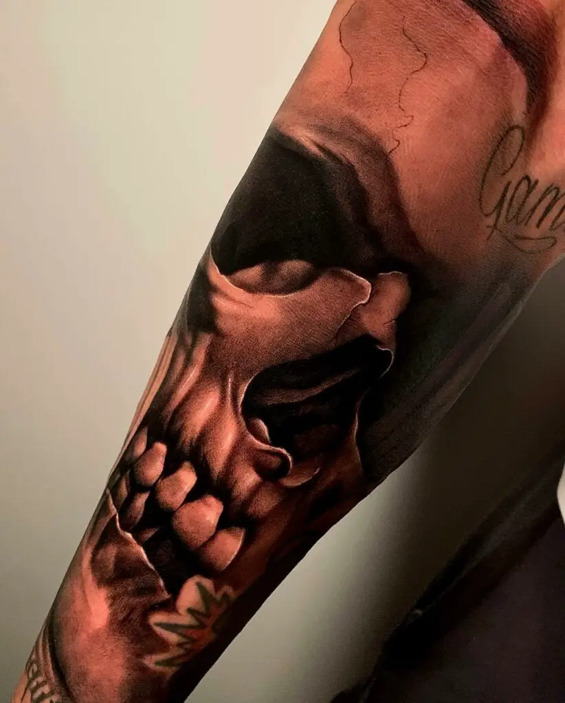 Black Detailed Chicano Skull Tattoo