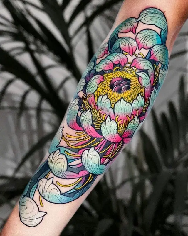 Traditional Artwork Chrysanthemum Flower Tattoo