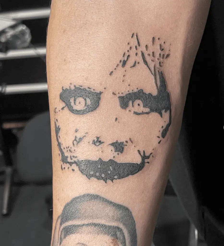 Dotted Black Outline Half Face Girl Arm Tattoo