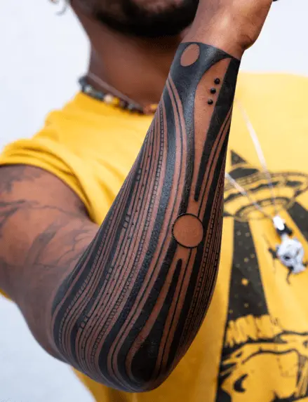 Black Ink African Tribe Pattern Line Tattoo