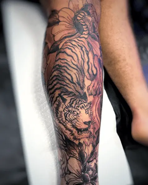 Japanese Style Tiger and Peony Leg Tattoo